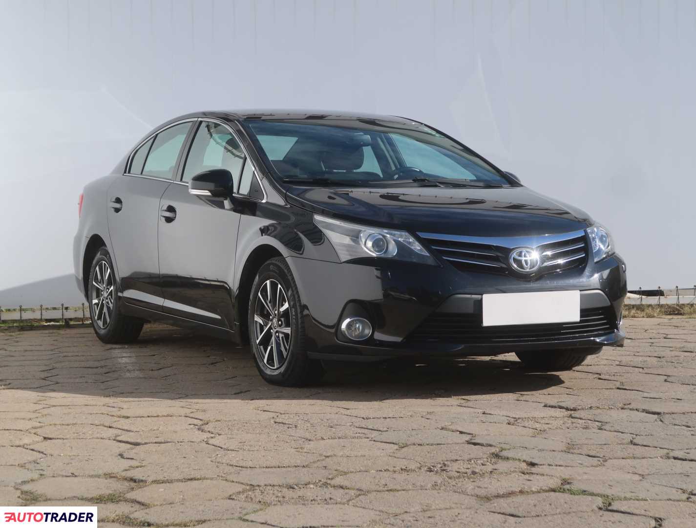 Toyota Avensis 2014 2.0 122 KM