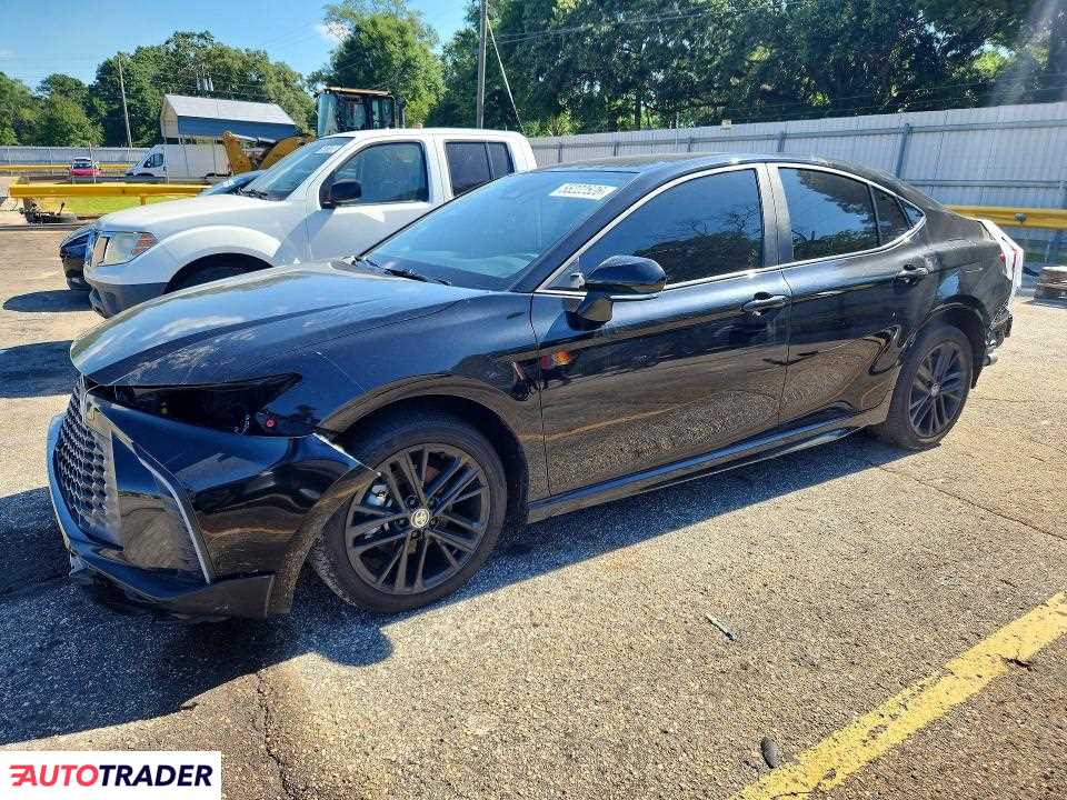 Toyota Camry 2025 2
