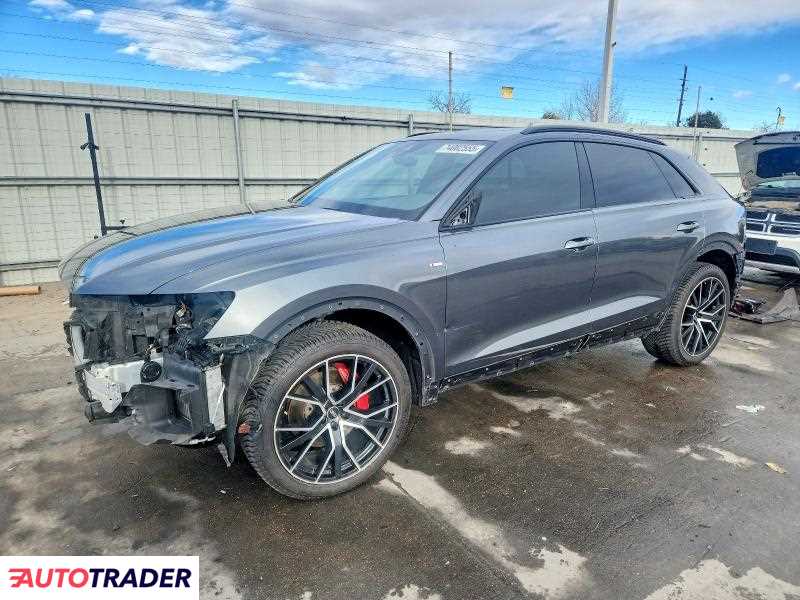 Audi Q8 2021 3