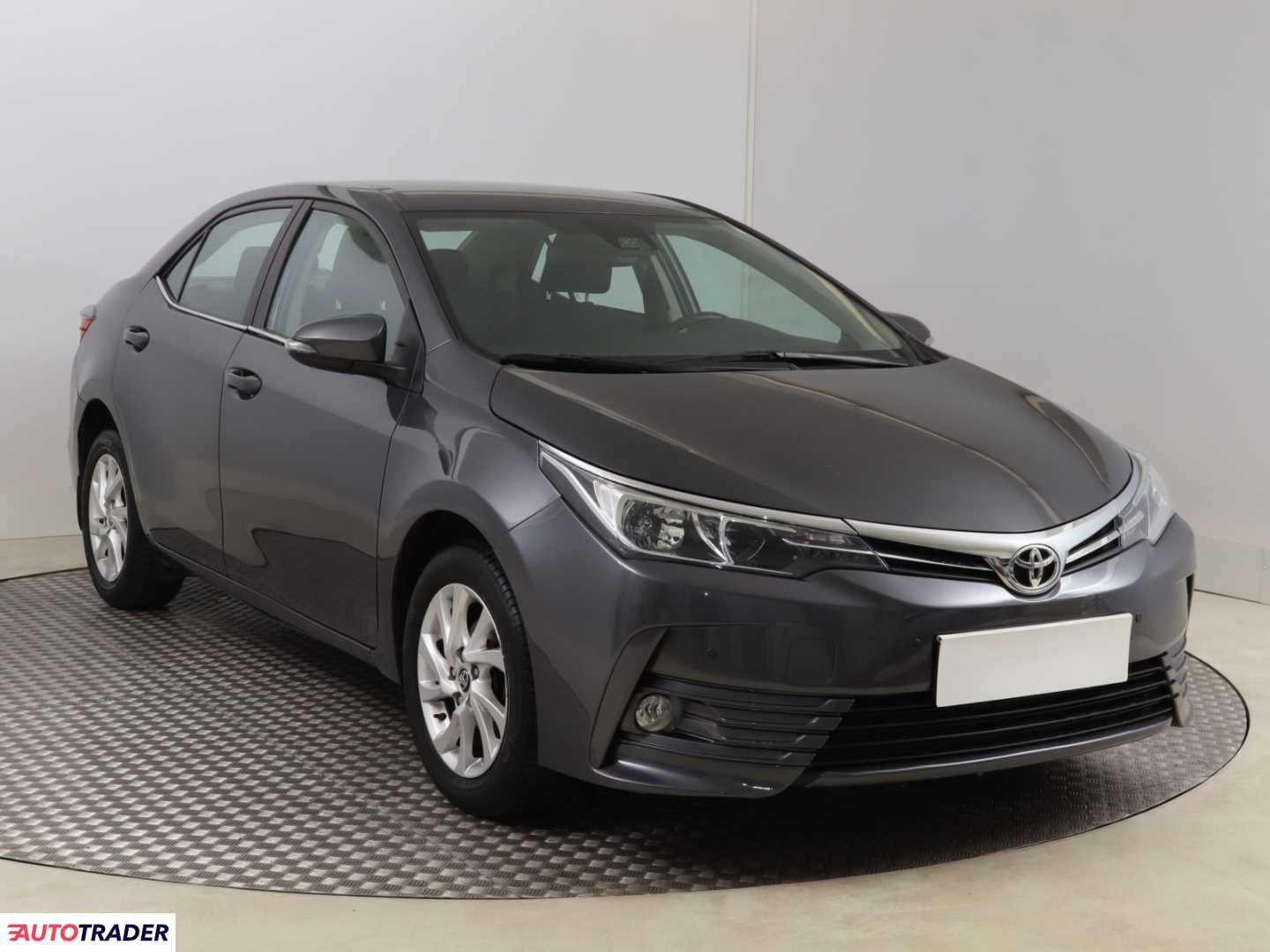 Toyota Corolla 2018 1.6 130 KM