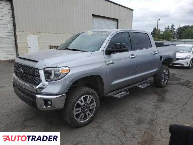 Toyota Tundra 2021 5