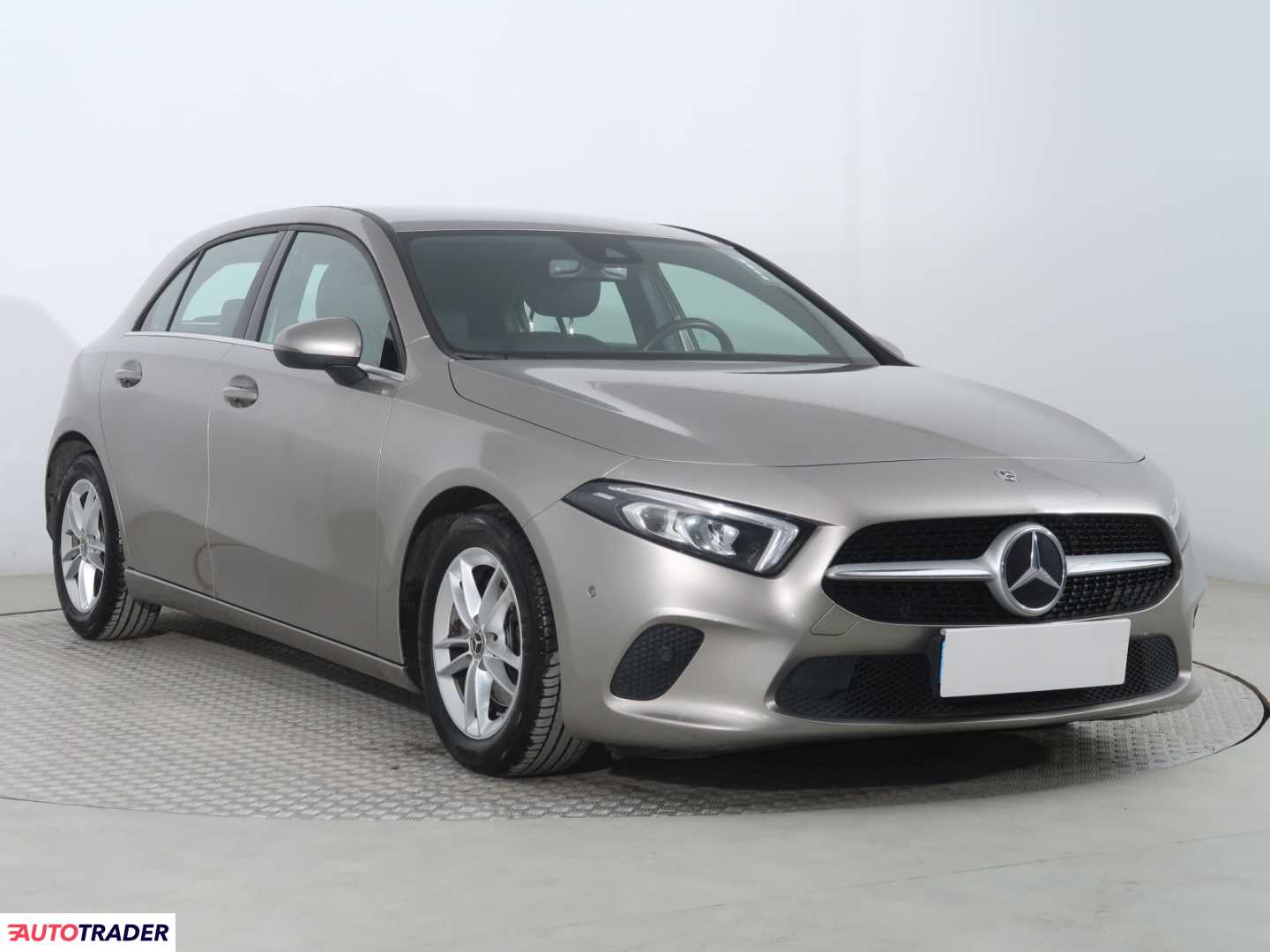 Mercedes A-klasa 2020 1.3 134 KM