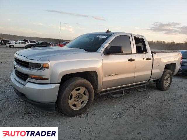 Chevrolet Silverado 5.0 benzyna 2019r. (SPARTANBURG)