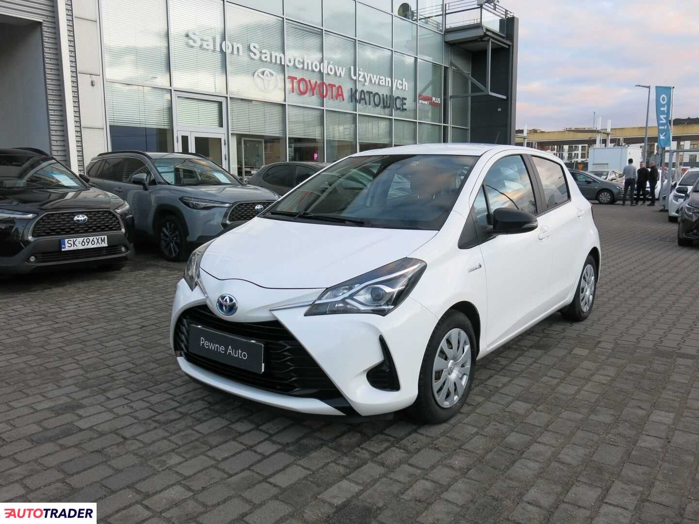 Toyota Yaris 2020 1.5 100 KM