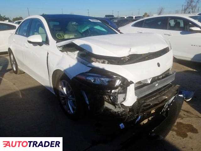 Mercedes 220 2019 2 Mercedes 220 2019 2