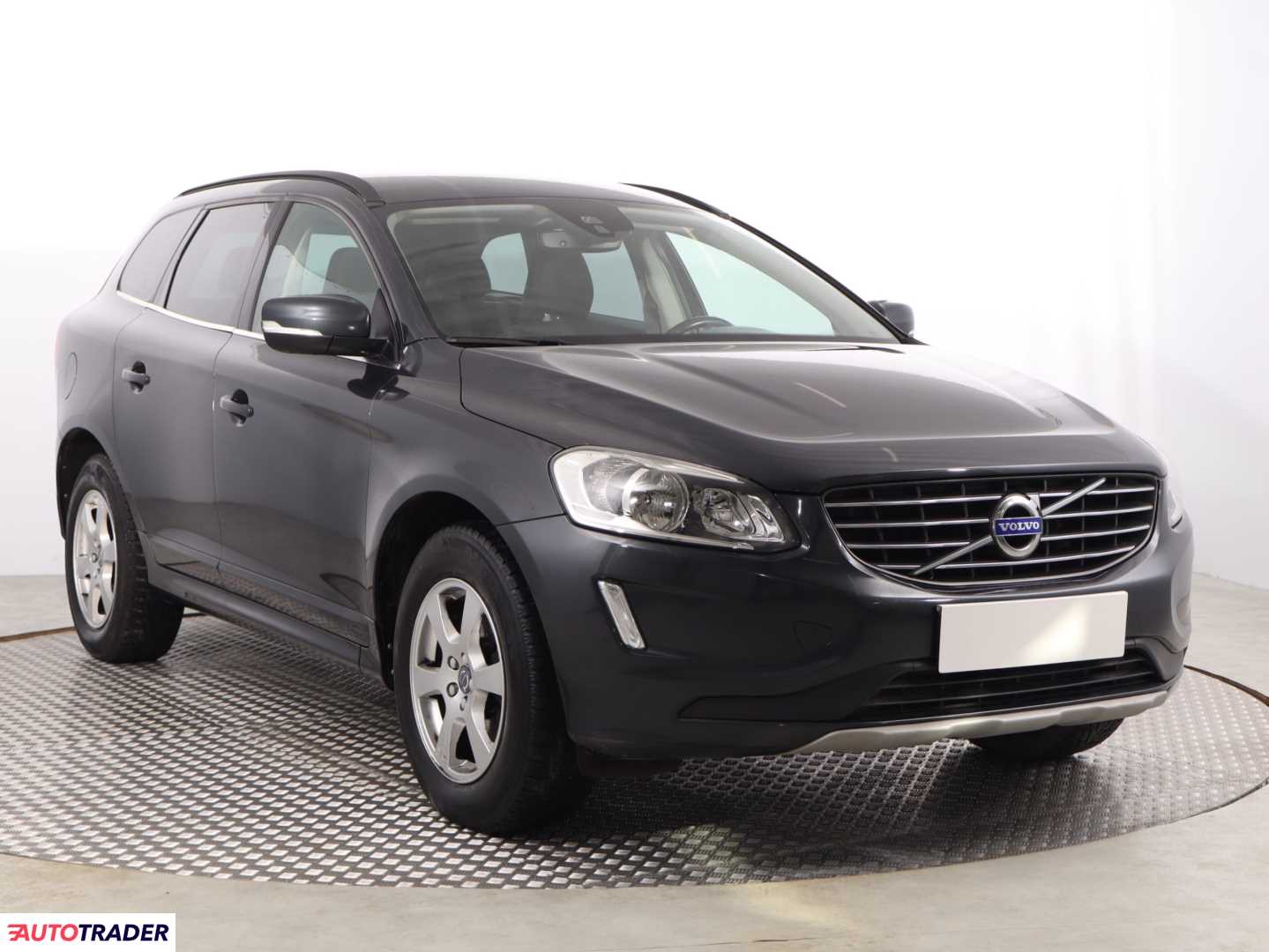 Volvo XC60 2017 2.0 241 KM