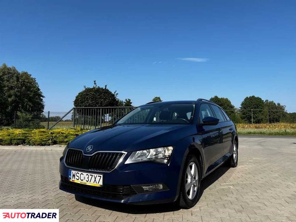 Skoda Superb 2016 1.6 120 KM