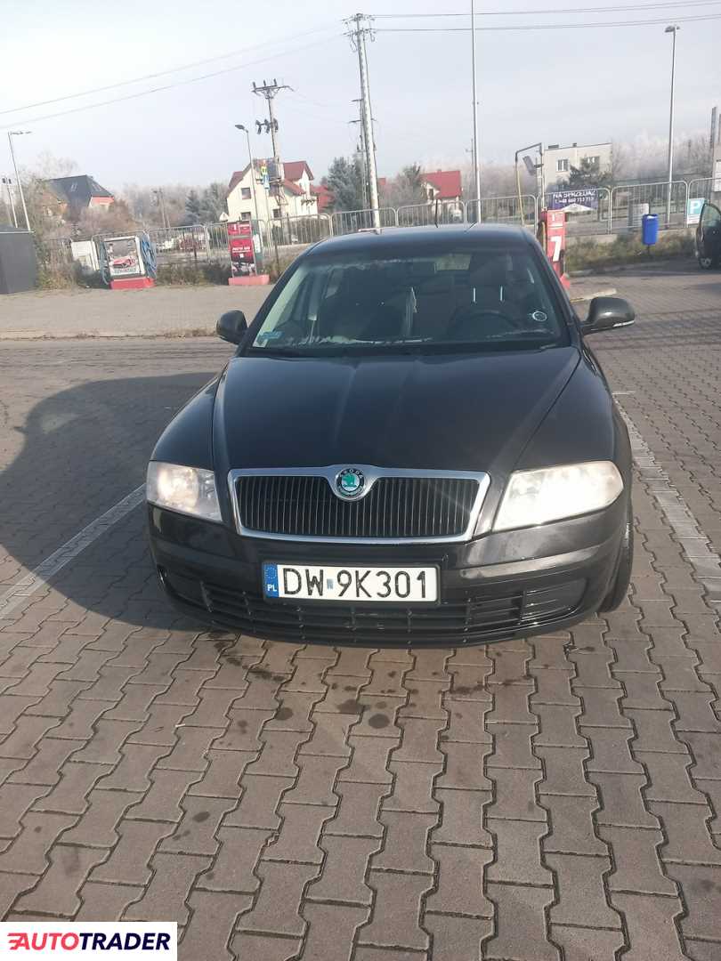 Skoda Octavia 2012 1.6 102 KM