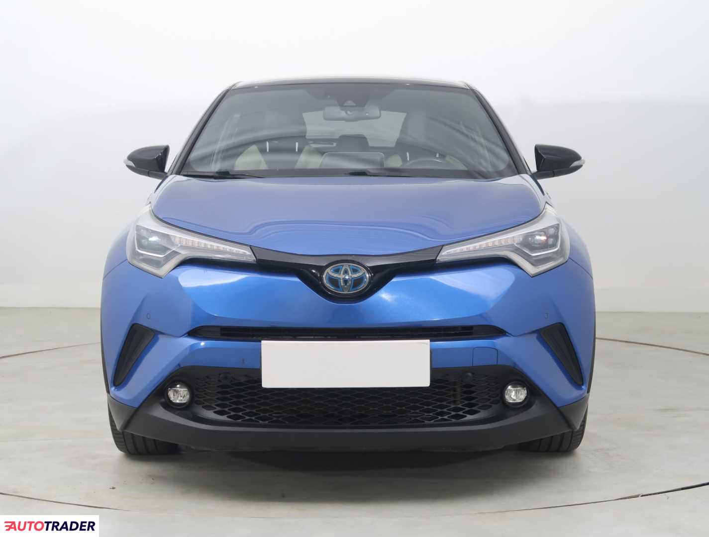 Toyota C-HR 2018 1.8 120 KM