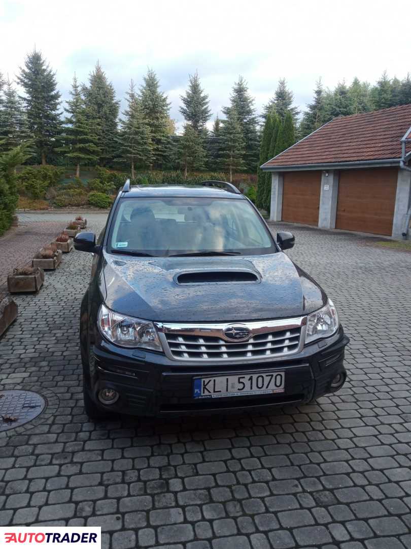 Subaru Forester 2011 2.0 147 KM Subaru Forester 2011 2.0 147 KM