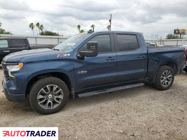 Chevrolet Silverado 2022 5