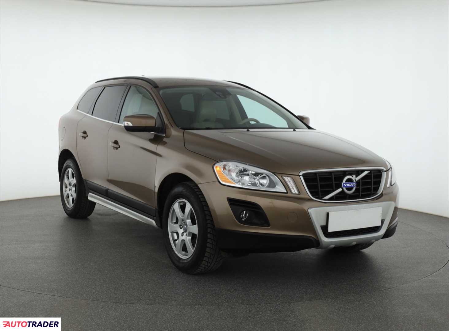 Volvo XC60 2010 2.4 202 KM