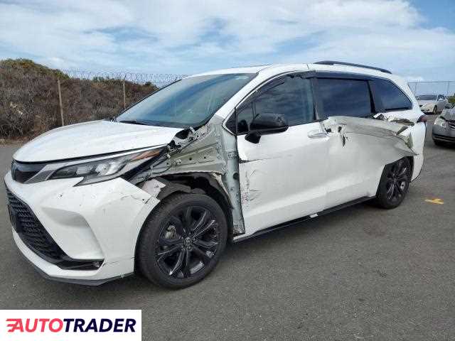 Toyota Sienna 2022 2 Toyota Sienna 2022 2