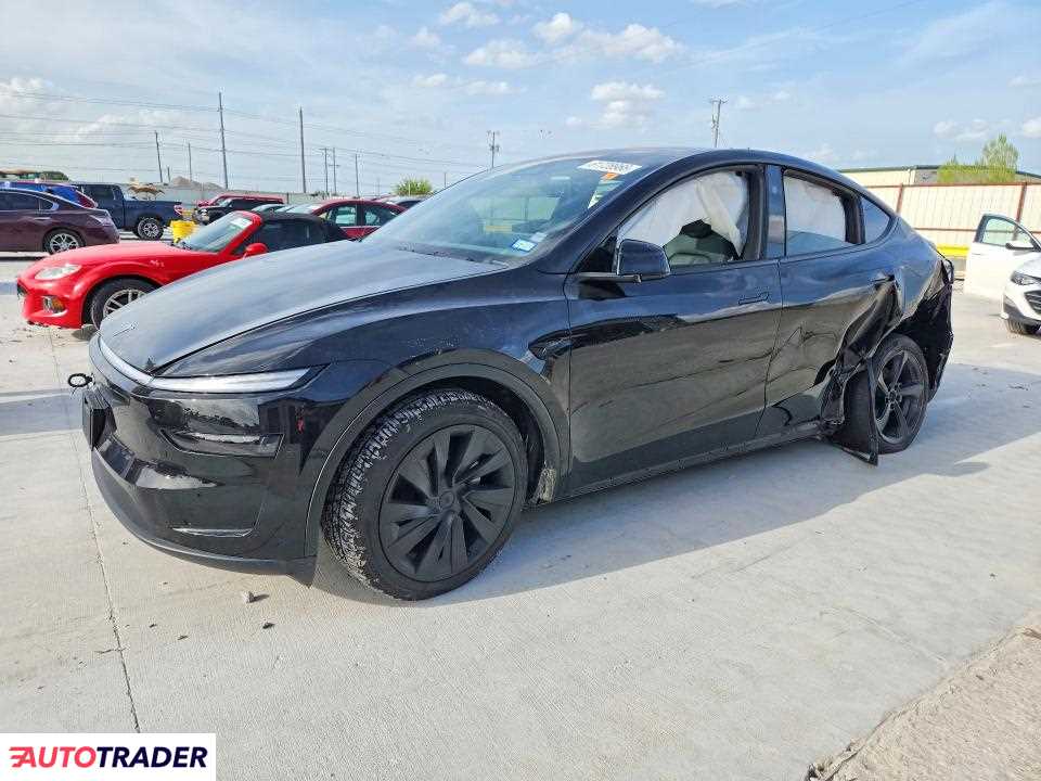 Tesla Model Y 2026
