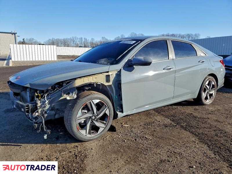 Hyundai Elantra 2023 2