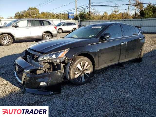 Nissan Altima 2021 2