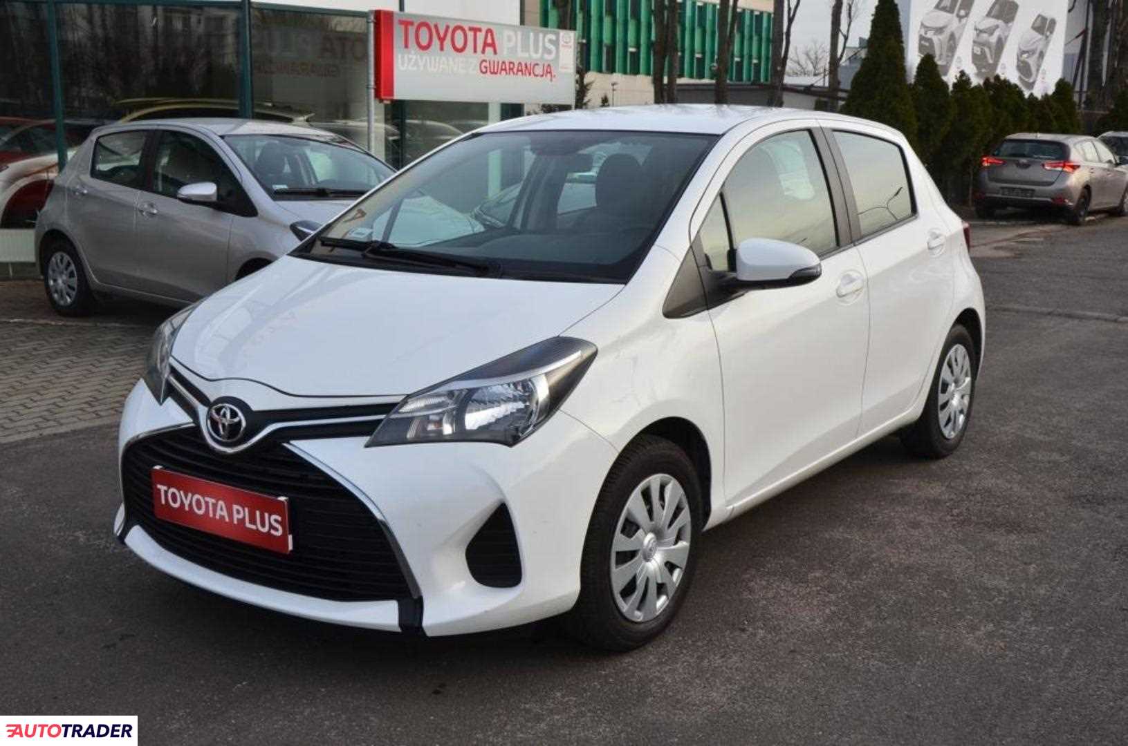 Toyota Yaris 2015 1.3 99 KM Toyota Yaris 2015 1.3 99 KM