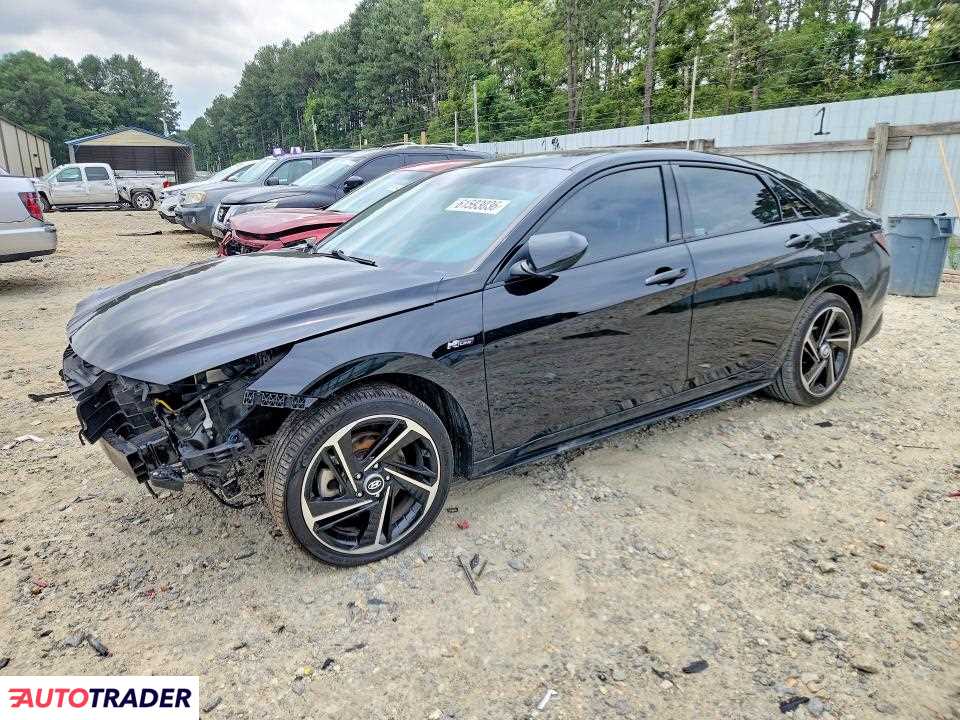 Hyundai Elantra 2022 1
