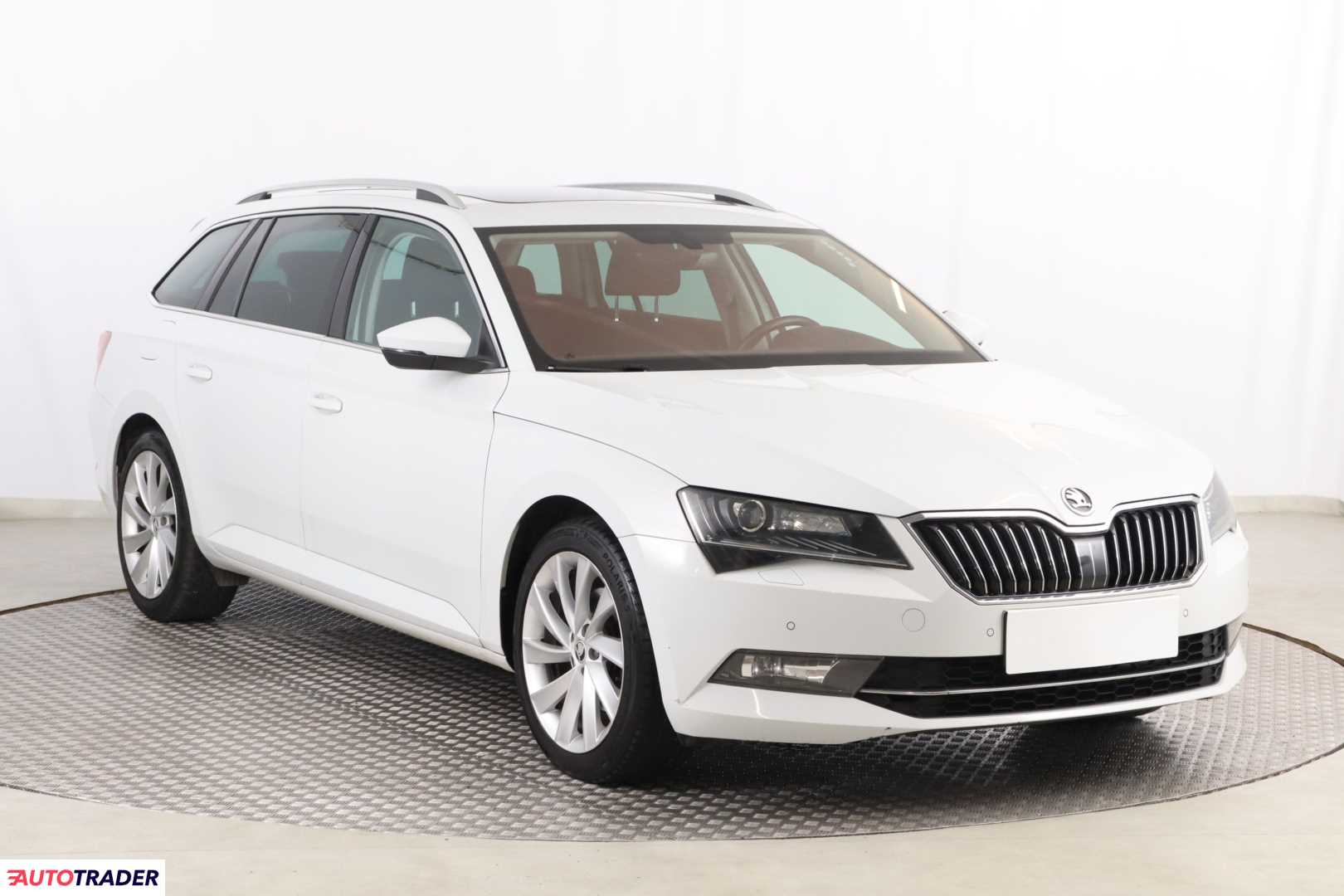 Skoda Superb 2018 2.0 147 KM