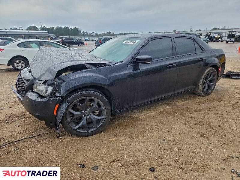 Chrysler 300C 2022 3