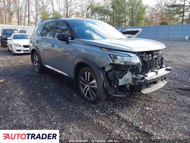 Nissan Pathfinder 2024 3