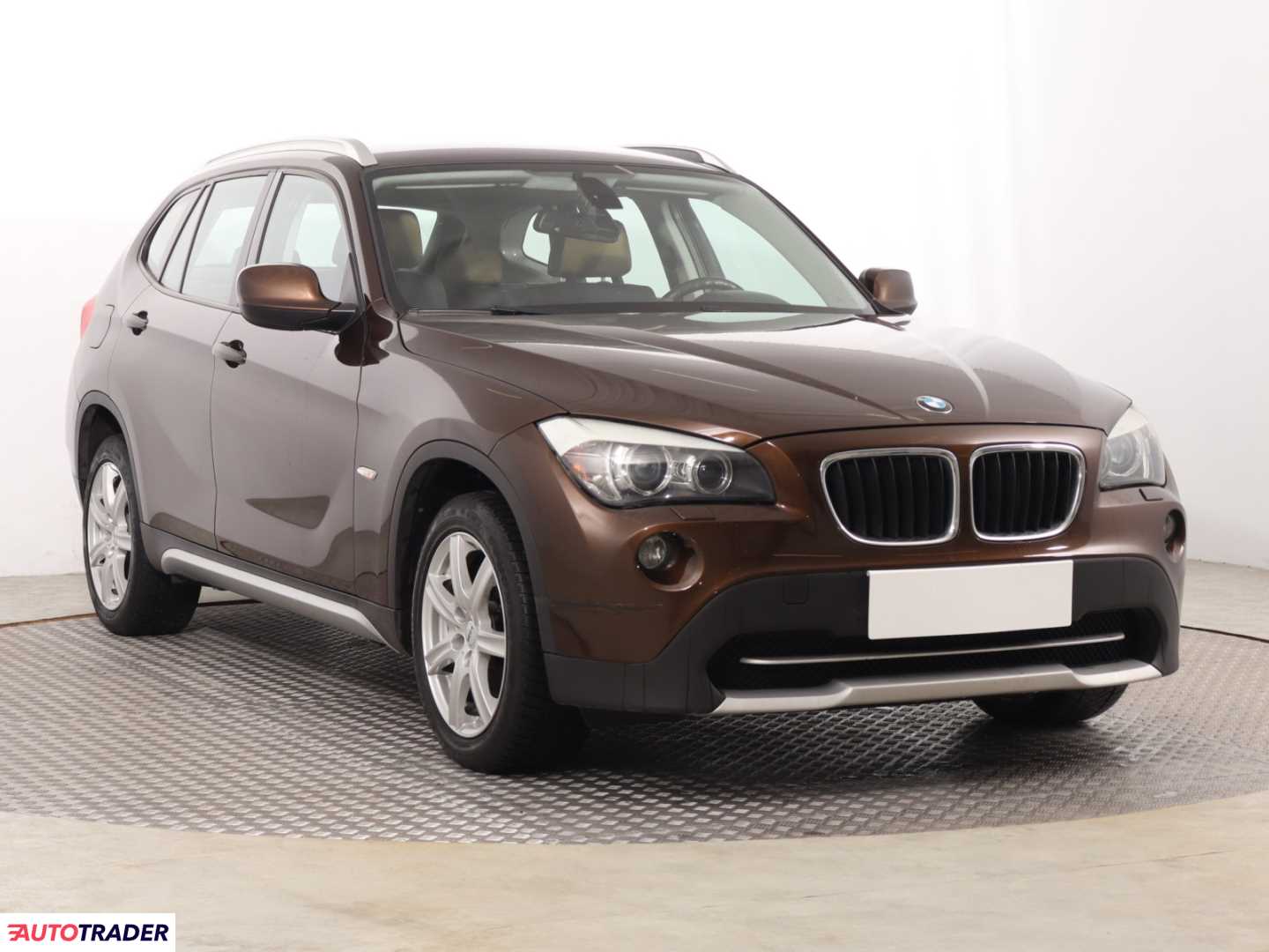 BMW X1 2010 2.0 140 KM