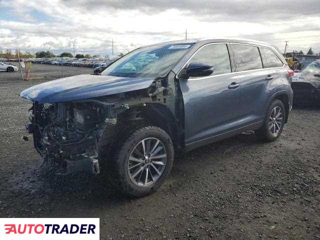 Toyota Highlander 3.0 benzyna 2019r. (EUGENE)