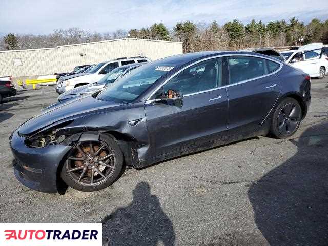 Tesla Model 3 2019 Tesla Model 3 2019