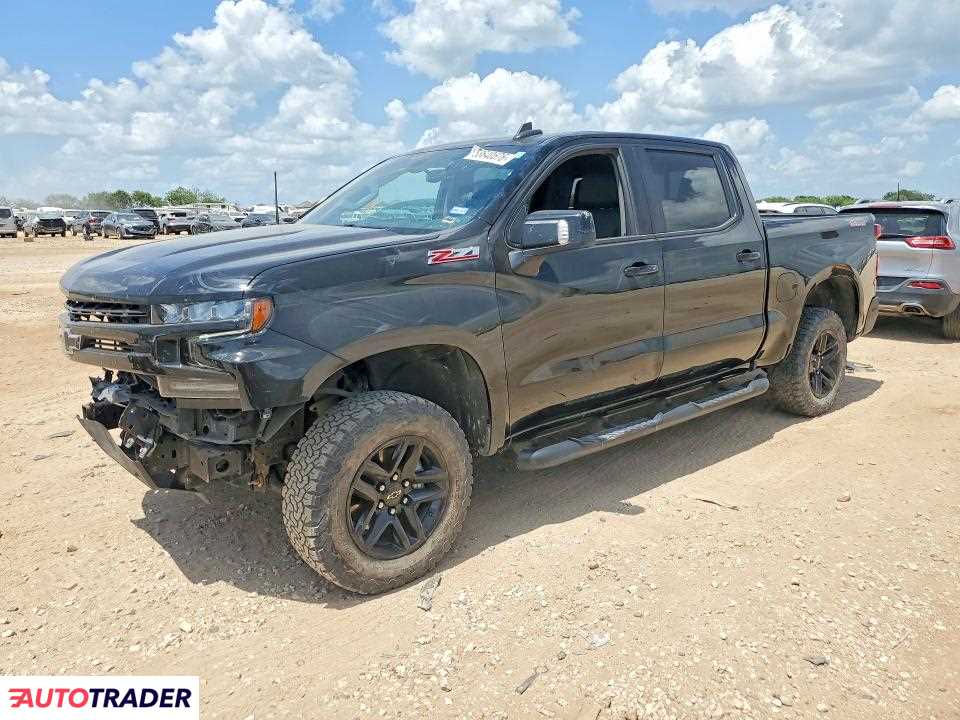 Chevrolet Silverado 2021 5