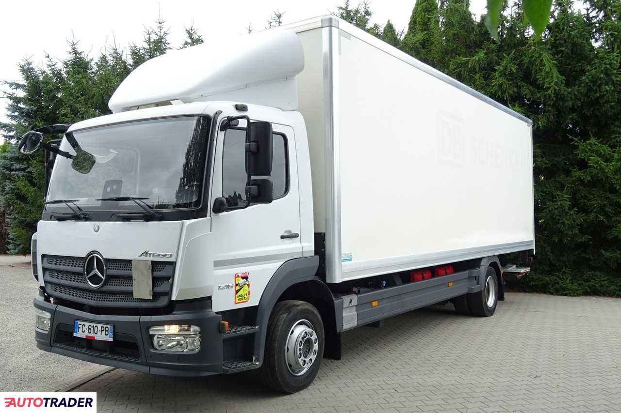 Mercedes 2018