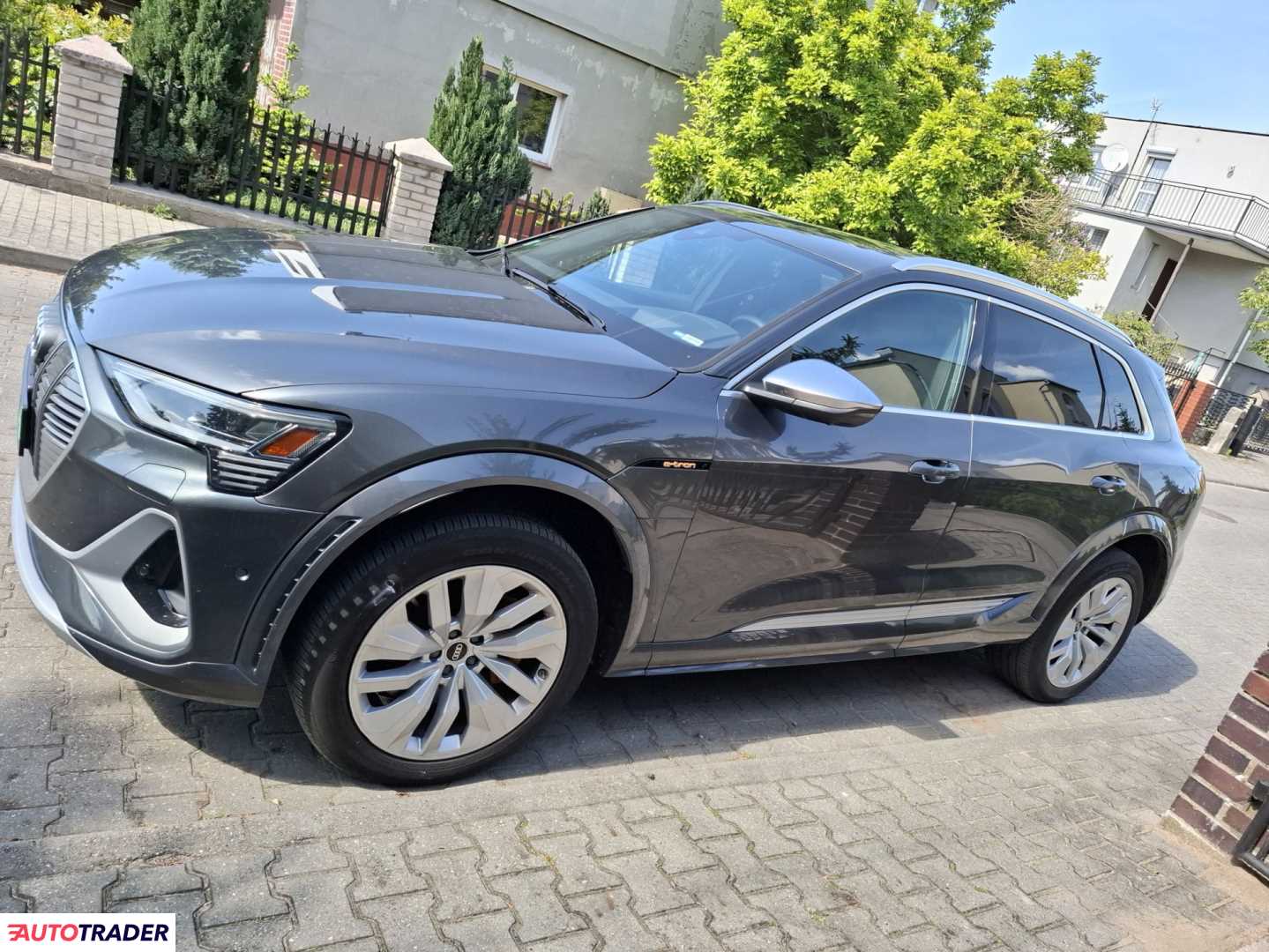 Audi E-tron 2022 0.1 503 KM Audi E-tron 2022 0.1 503 KM