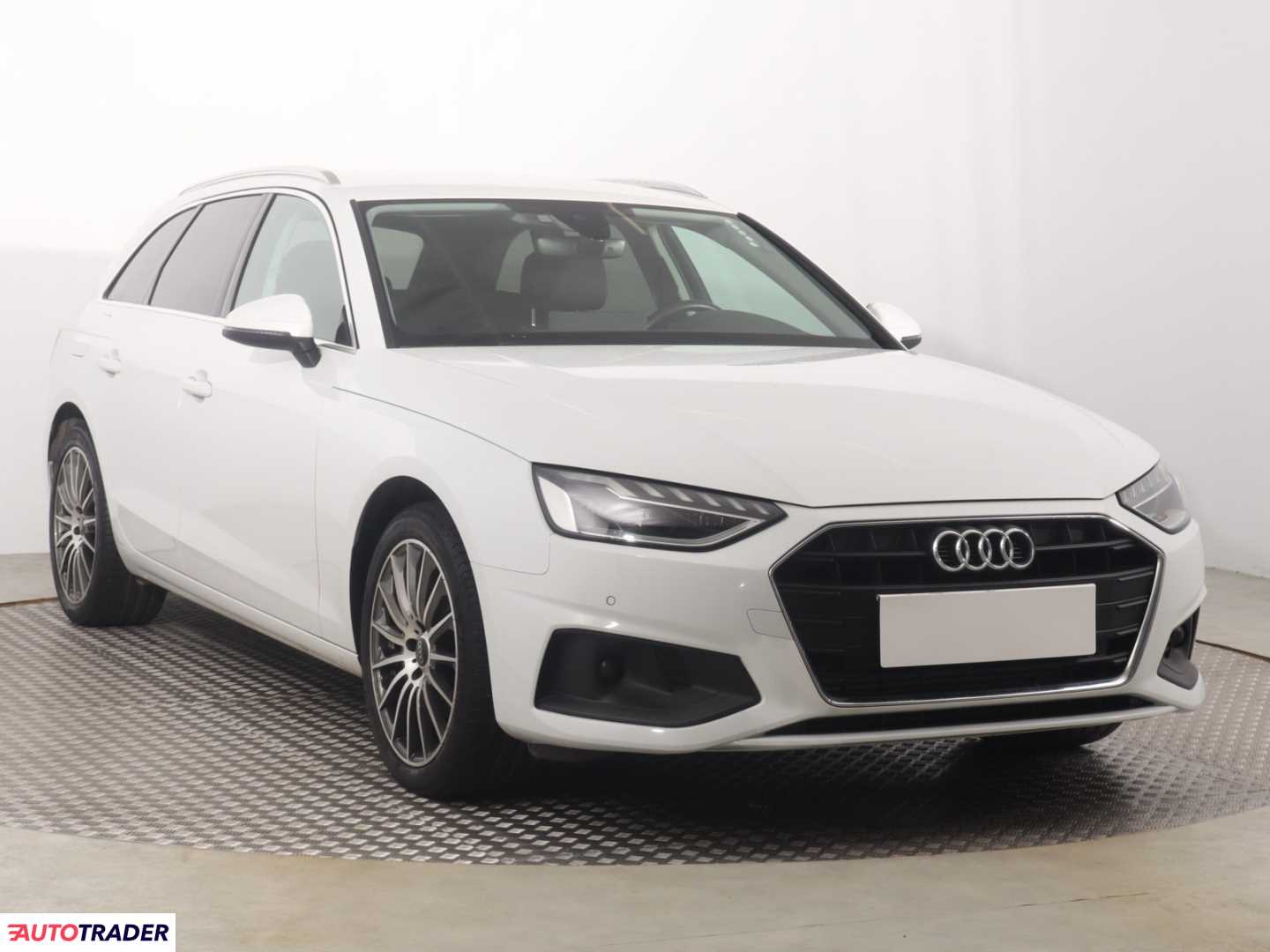 Audi A4 2019 2.0 147 KM Audi A4 2019 2.0 147 KM