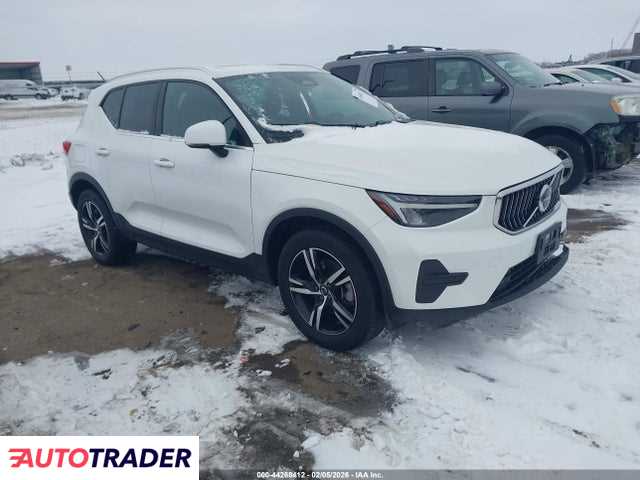 Volvo XC40 2024 2