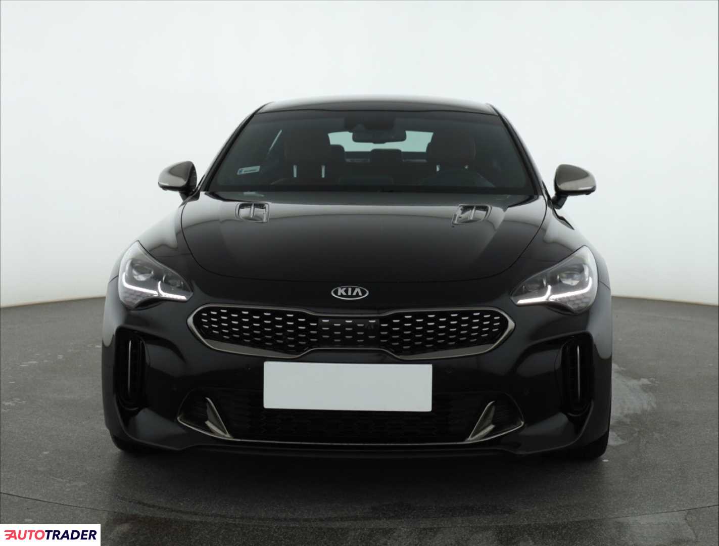 Kia Stinger 2017 2.0 252 KM