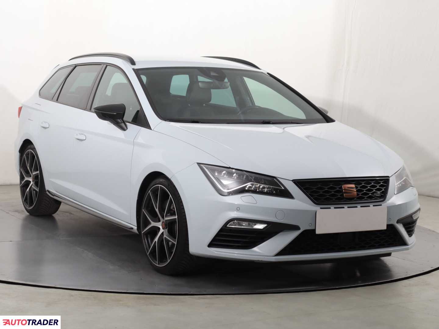 Seat Leon 2020 2.0 285 KM