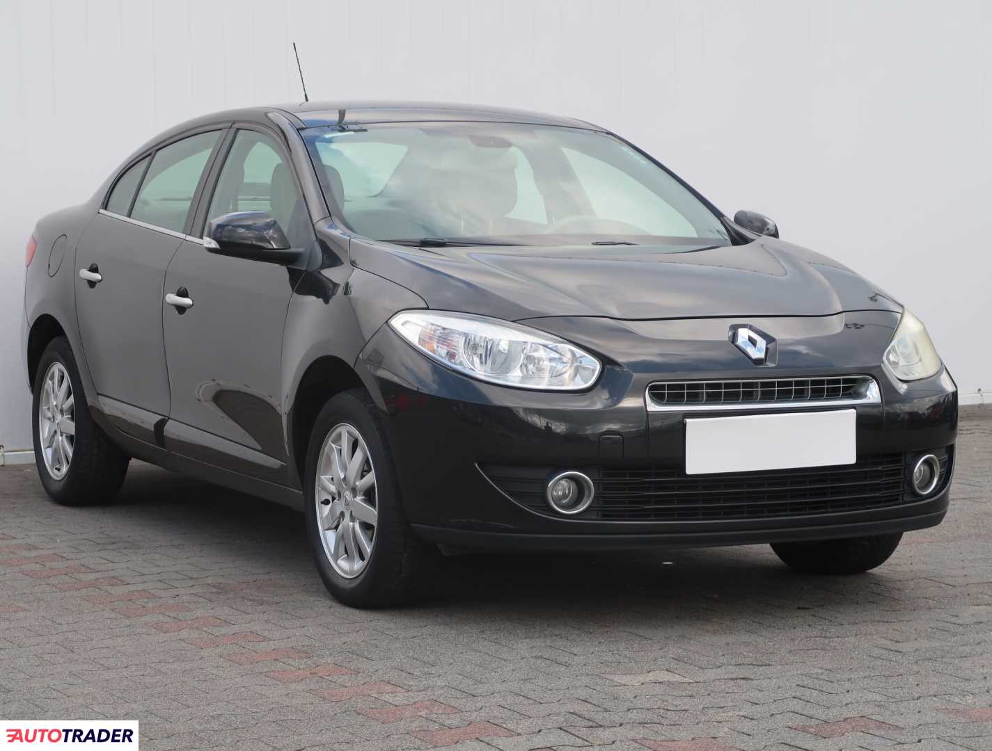 Renault Fluence 2011 1.6 109 KM