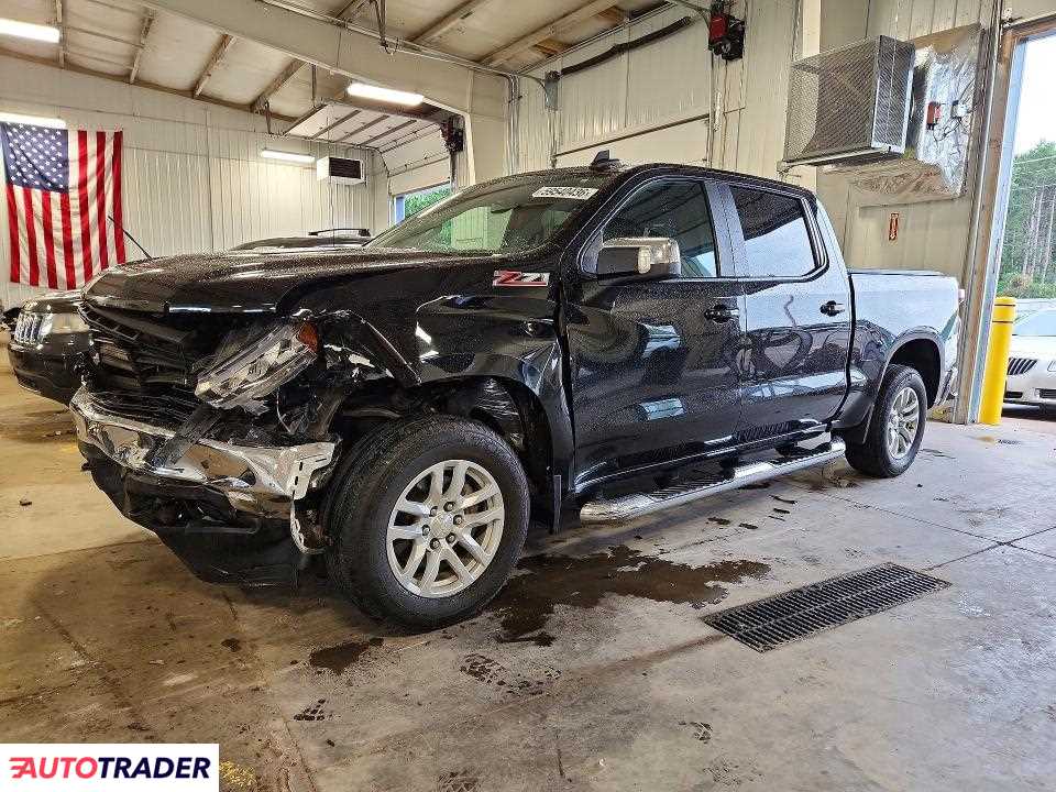 Chevrolet Silverado 2022 5