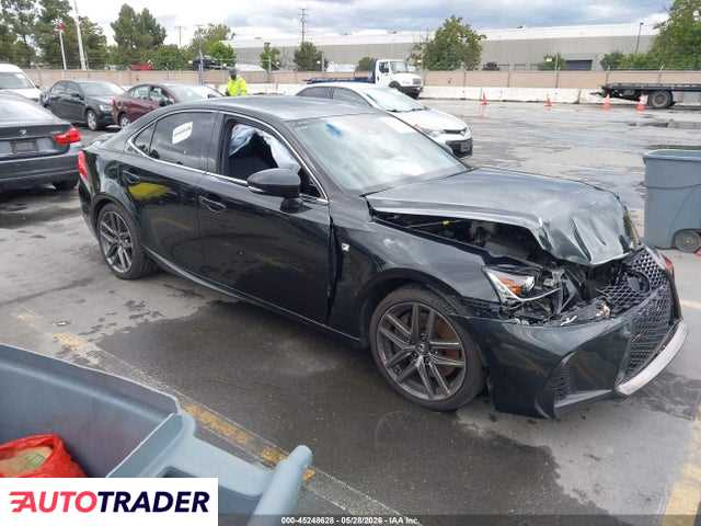 Lexus IS 2020 2