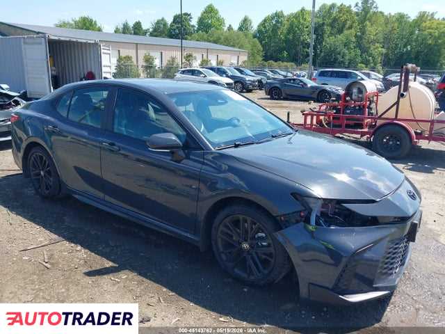 Toyota Camry 2025 2