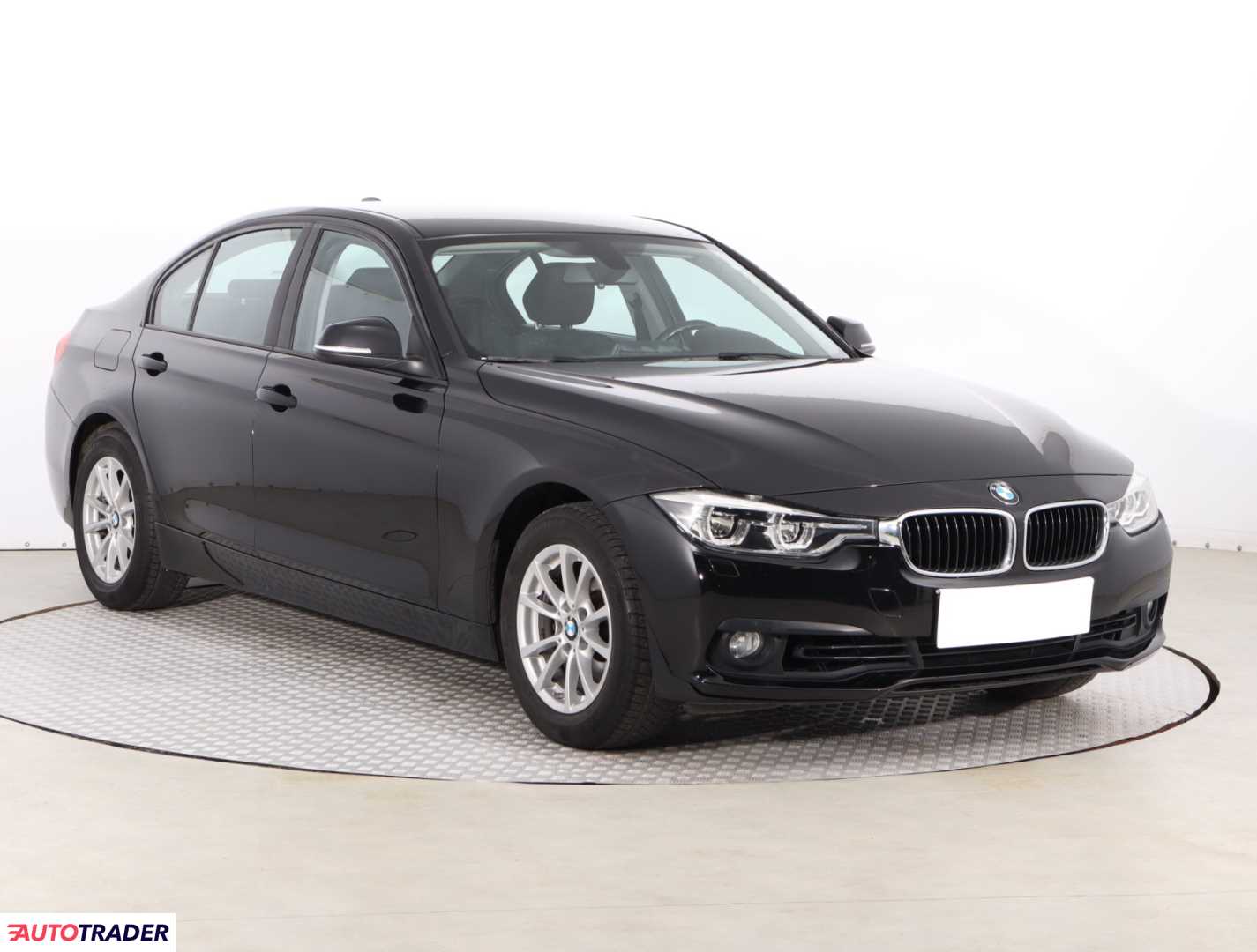 BMW 318 2016 1.5 134 KM BMW 318 2016 1.5 134 KM