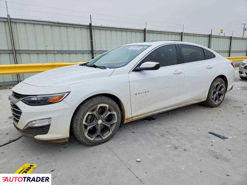 Chevrolet Malibu 2021 1