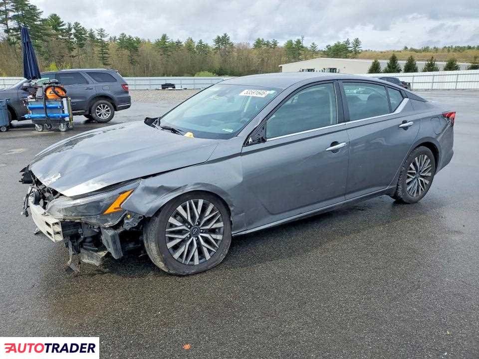 Nissan Altima 2023 2