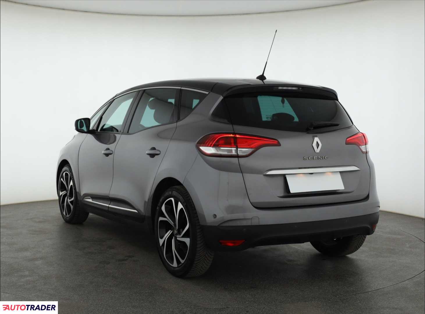 Renault Scenic 2019 1.8 147 KM