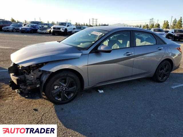 Hyundai Elantra 2023 2