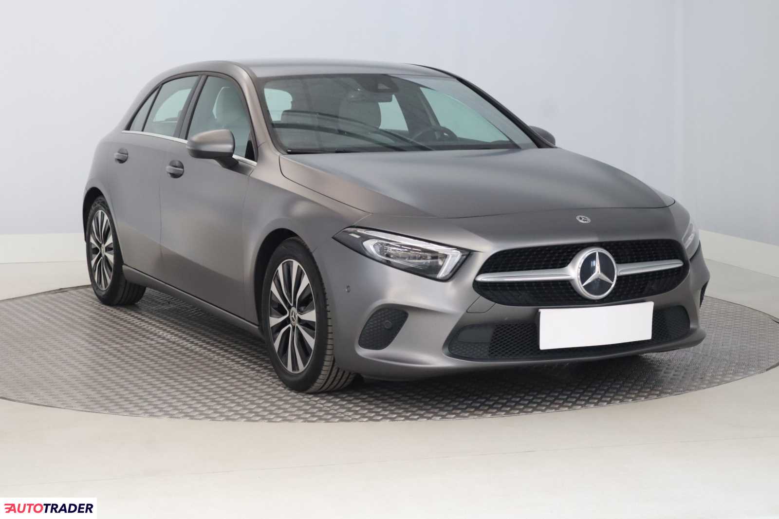Mercedes A-klasa 2020 1.3 134 KM