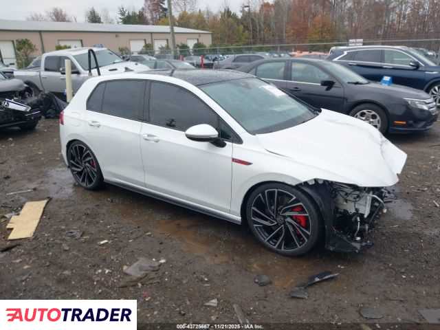 Volkswagen Golf 2023 2