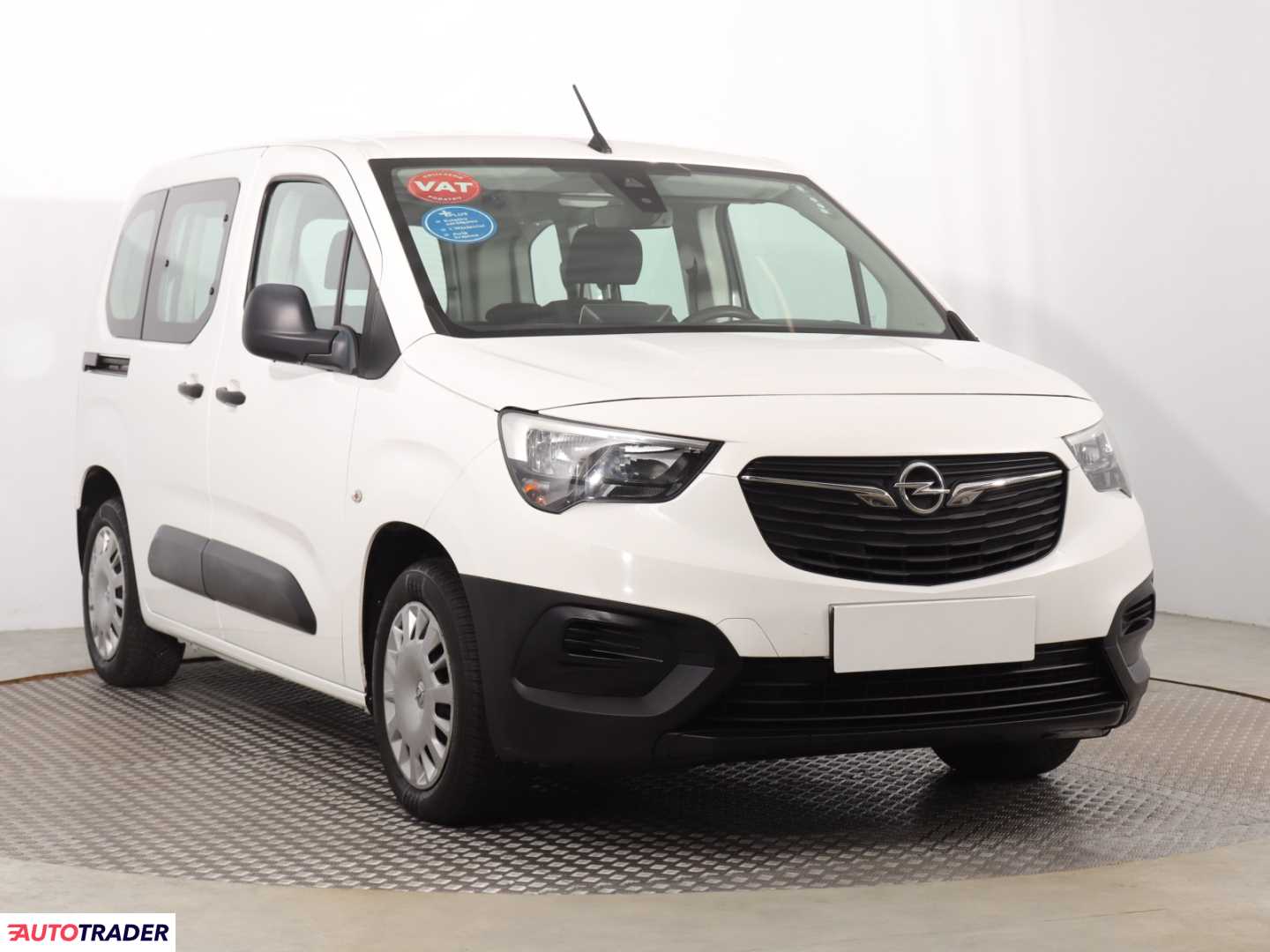 Opel Combo 2019 1.2 108 KM