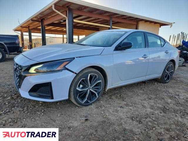 Nissan Altima 2025 2