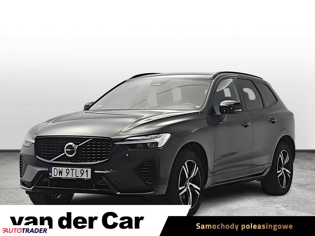 Volvo XC60 2022 2.0 197 KM