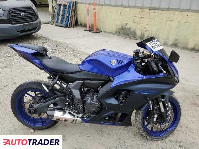Yamaha YZF 2022 Yamaha YZF 2022